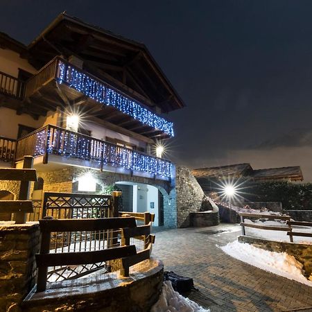 Bed and Breakfast Le Jasmin Aosta Esterno foto