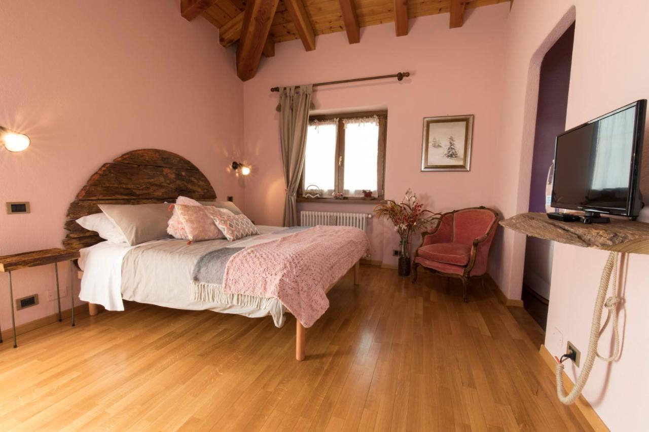 Bed and Breakfast Le Jasmin Aosta Esterno foto